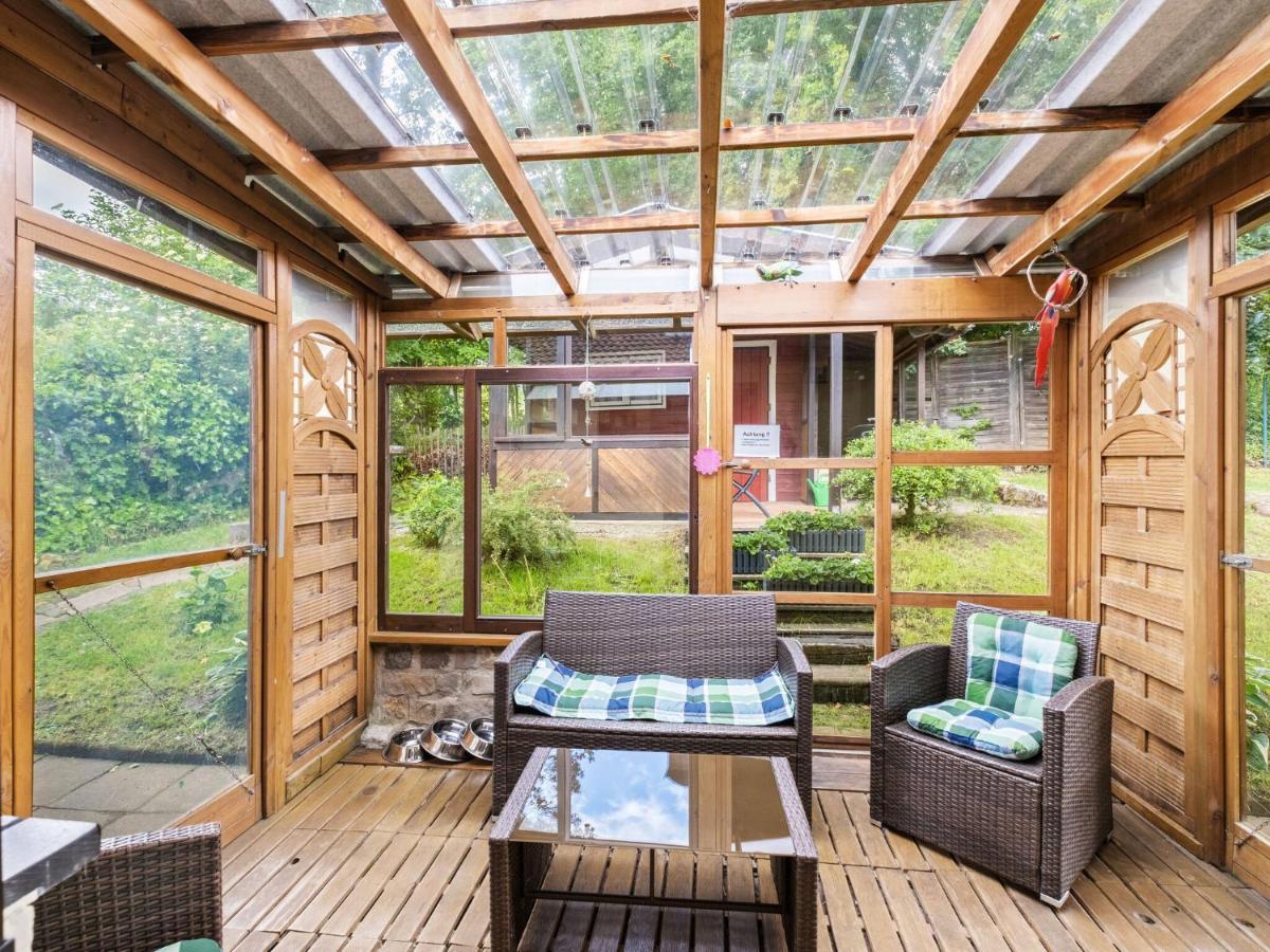Idyllic Bungalow In Feusdorf With Forest View Стая снимка